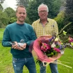 Comb. A. Mulder & Zn. – Markvelde-Neede Jong uit het kweekhok 2027 in overleg.